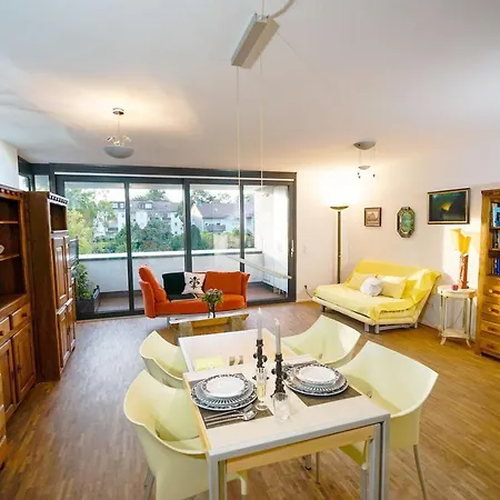 Mit Aufzug In Die Ferienwohnung 